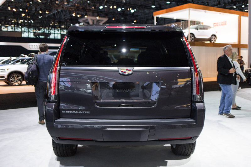 Illustration for article titled I Can't Get Over How Under-Designed Cadillac Rear Ends Are
